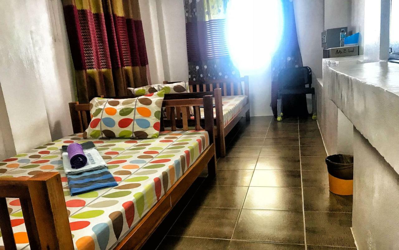 Moalboal Shaka Traveler'S Place (Adults Only) Extérieur photo